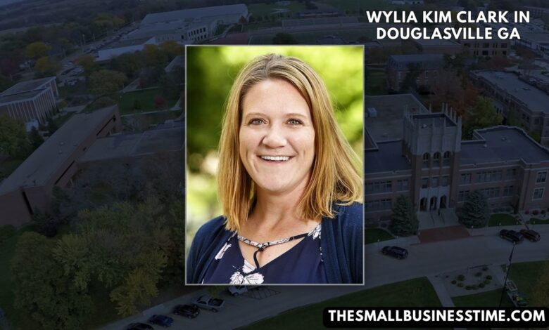 Wylia Kim Clark in Douglasville GA